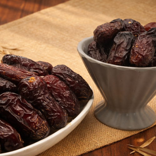 Premium Kalmi Dates (Regular) from Oasis Dry Fruits;