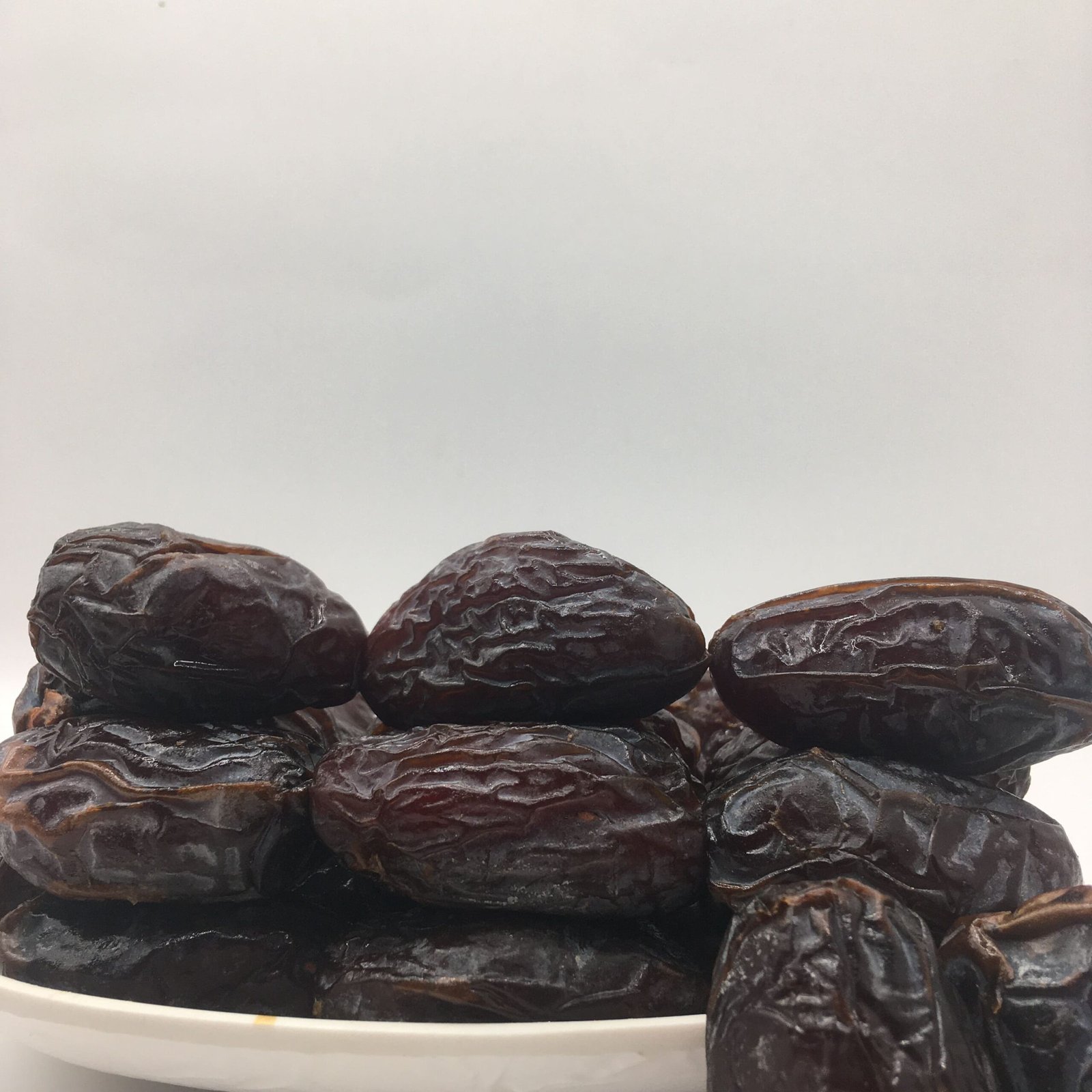Medjool Super Jumbo Dates - Image 3